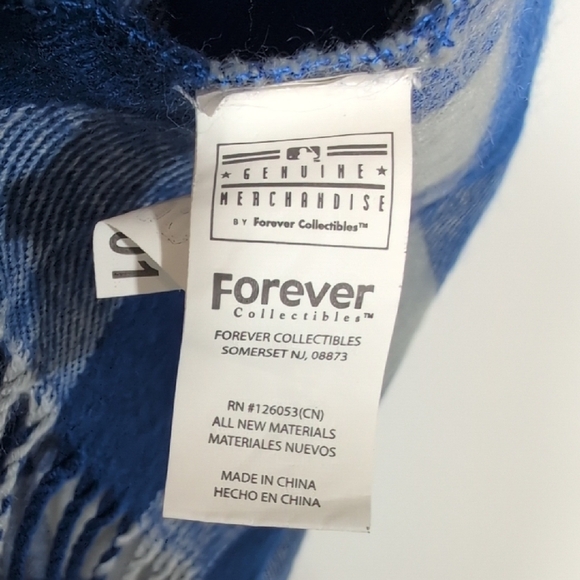 Forever Collectibles LA Dodgers Blue and White Scarf. NWOT - Picture 3 of 6